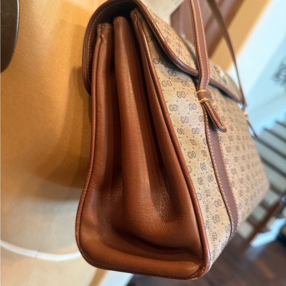 Vintage Gucci Monogrammed Coated Canvas Shoulder Bag with Leather Brown Trim - Picture 2 of 14